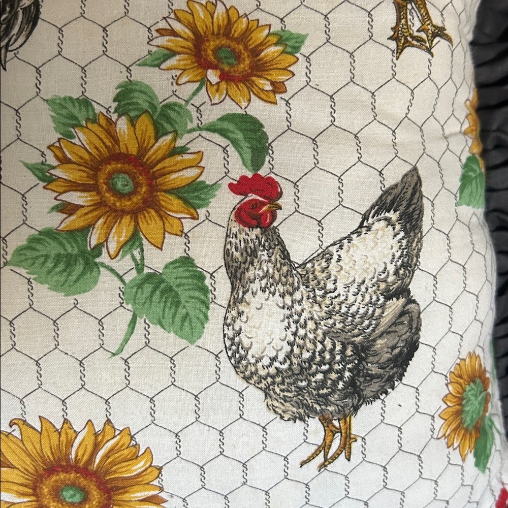 Vintage Farmhouse Chicken Rooster Throw Pillows Sunflowers Cottagecore USA - Picture 6 of 7